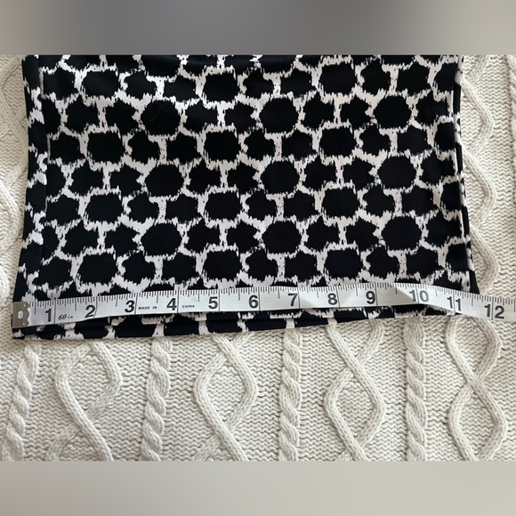 Jones Studio Stylish Black and White Patterned Women's Pants Size 1X - Picture 11 of 14